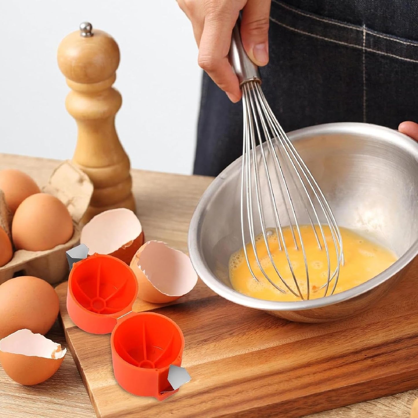 CrackMate™ – EggClean, Crack, Pour!