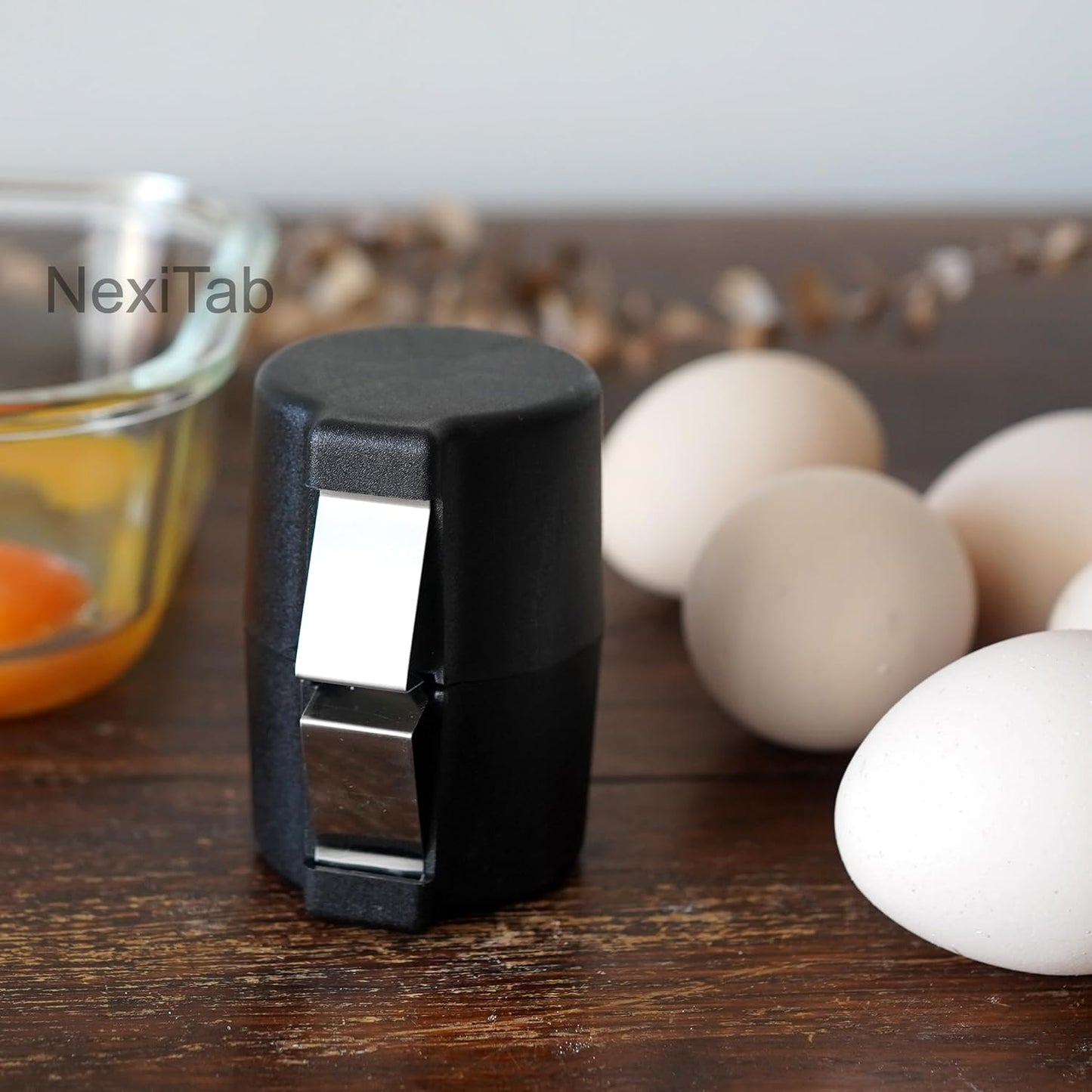 CrackMate™ – EggClean, Crack, Pour!